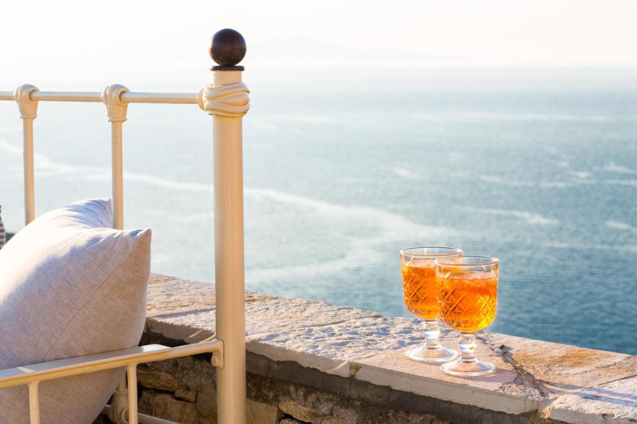 Aria Boutique Hotel Folegandros Town Екстер'єр фото